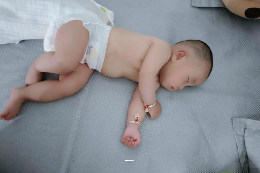 蚌埠73码适合多大宝宝穿